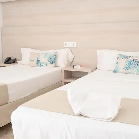 酒店 Coral House & Food (adults Only)